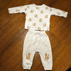 Hanna Andersson Soft Pink Baby Outfit